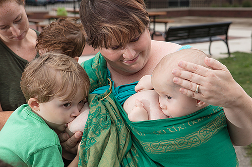 Uix Breastfeeding Mothers Share Experiences And Insight To Help Others